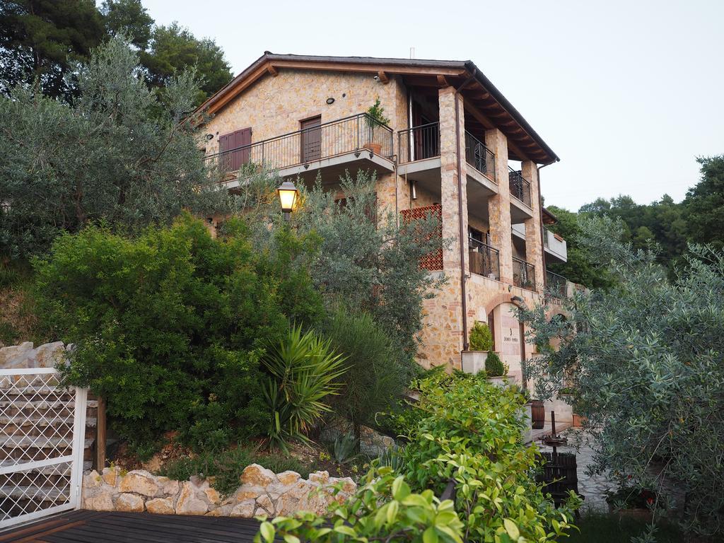 Domus Umbra Villa แตร์นี ภายนอก รูปภาพ